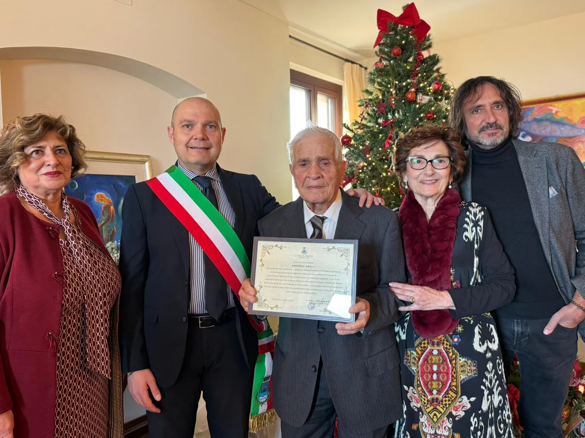FOTO | La comunità di Pineto festeggia i 100 anni di Annunzio Amelii