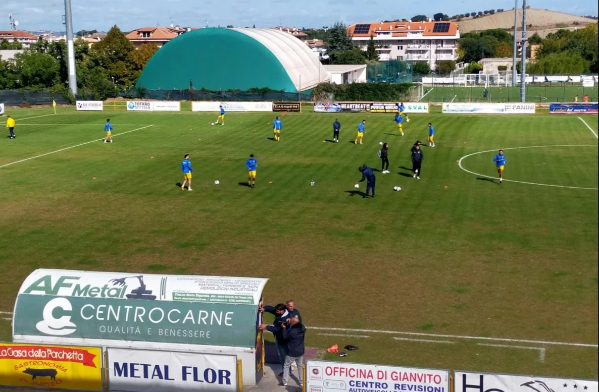 Calcio Eccellenza, Bacigalupo non si ferma: spettacolo tra Sant ed Angolana