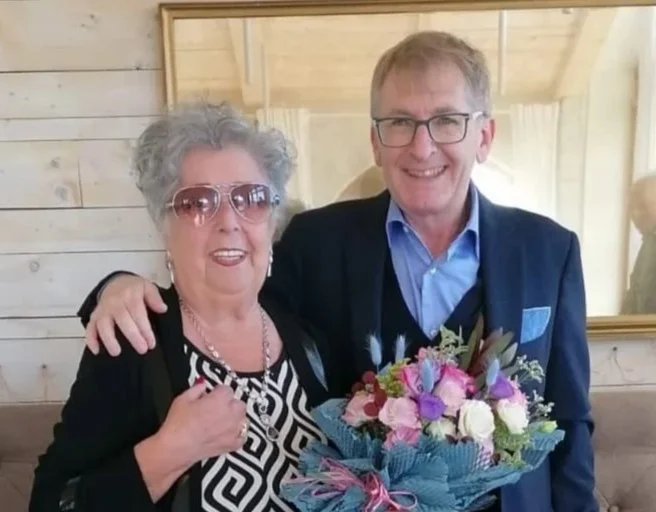 "Lo sguardo dentro", a Corropoli la presentazione del libro di poesie di Sanvitale e Galantini