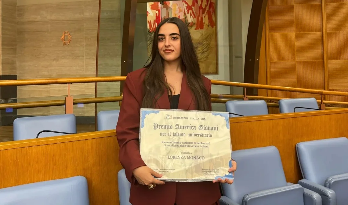 Neolaureata ad Unite tra i vincitori del "Premio America Giovani al talento universitario"