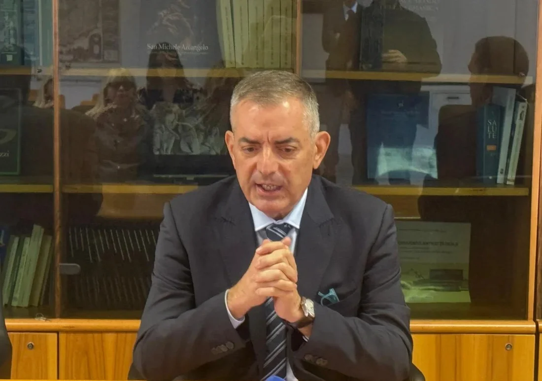 VIDEO | Si è insediato il nuovo Questore di Teramo Pasquale Sorgonà. Era già stato in servizio in città