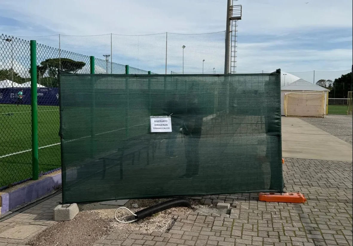 Calcio e sorrisi (più o meno) per non piangere