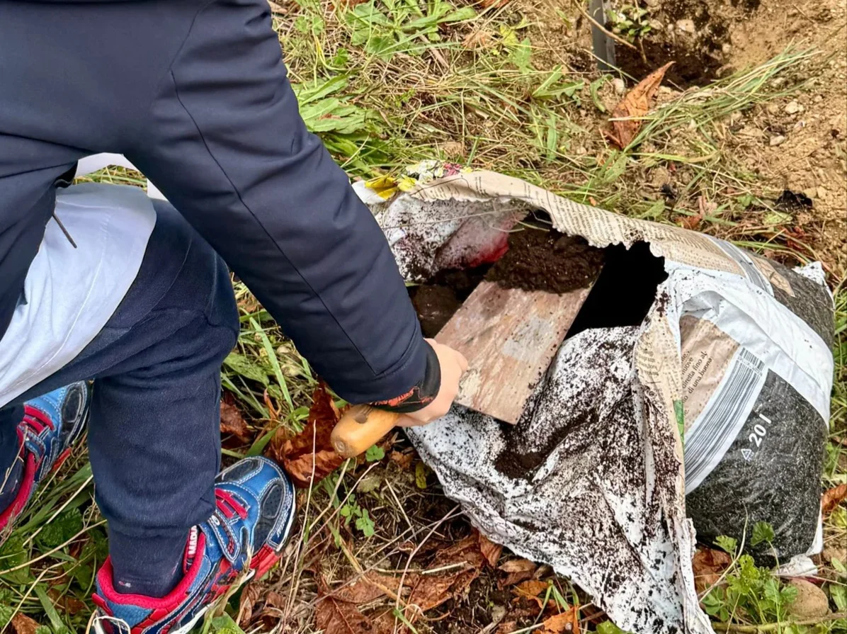 FOTO | L’Istituto “M. Hack” di Castellalto-Cellino e il Comune di Canzano celebrano la “Giornata Nazionale degli alberi”