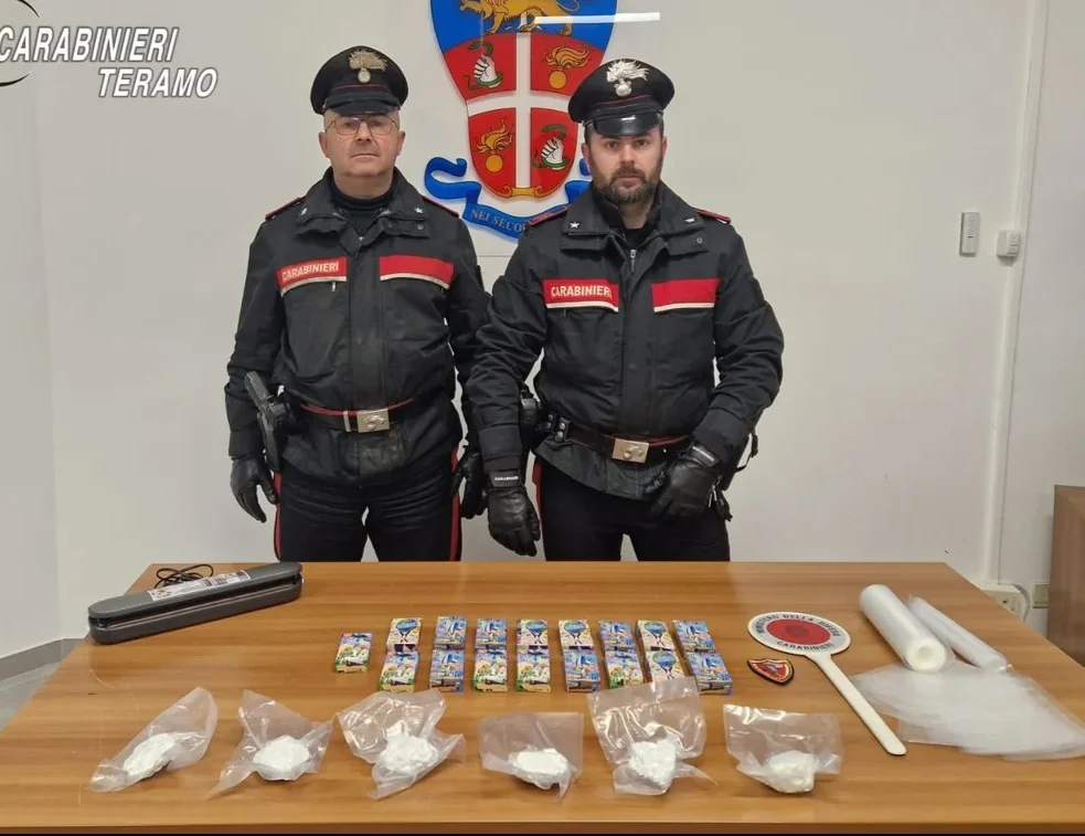 Pusher di Martinsicuro arrestato a Corropoli dopo una tentata fuga a piedi