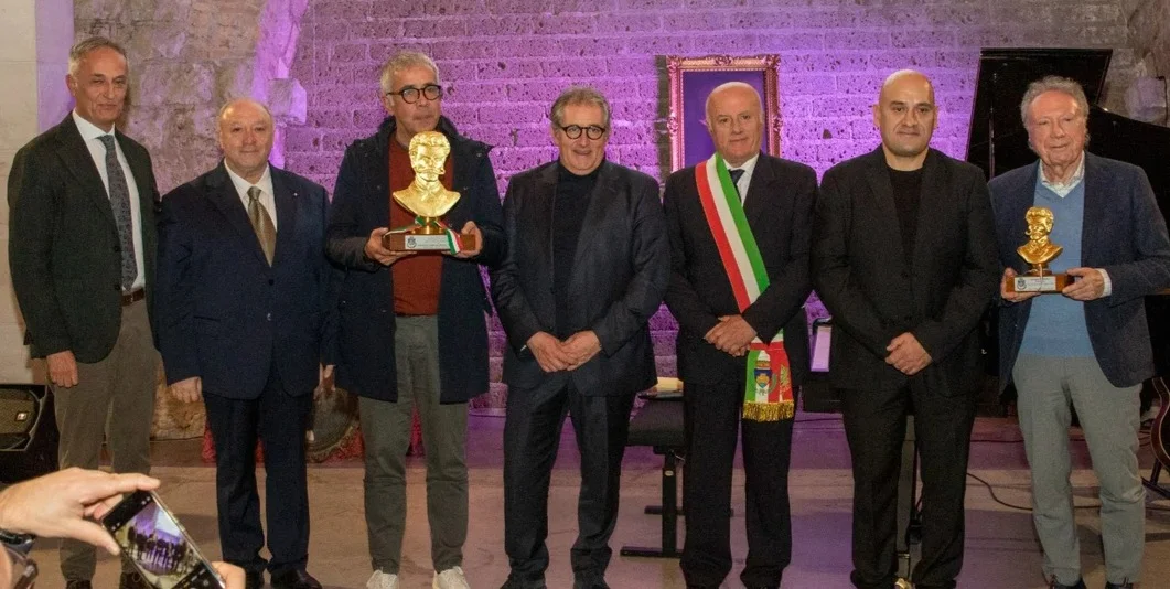 FOTO | Atri insignita del Premio “Giuseppe Dell’Orefice” 2025