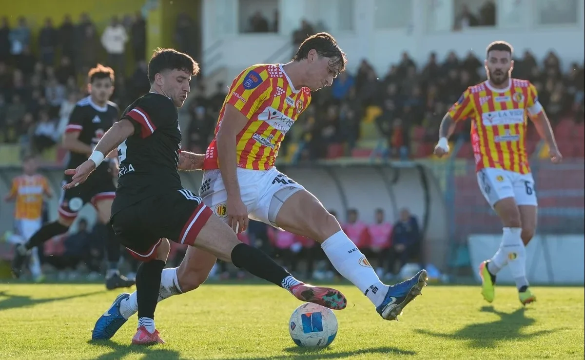 Supergol: veni, vidi... e pareggiai. La corsa del Teramo continua