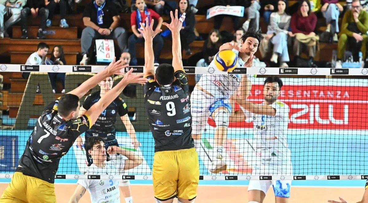 Volley A2, l'ABBA Pineto ritrova in casa la vittoria: Lagonegro travolta 3-0