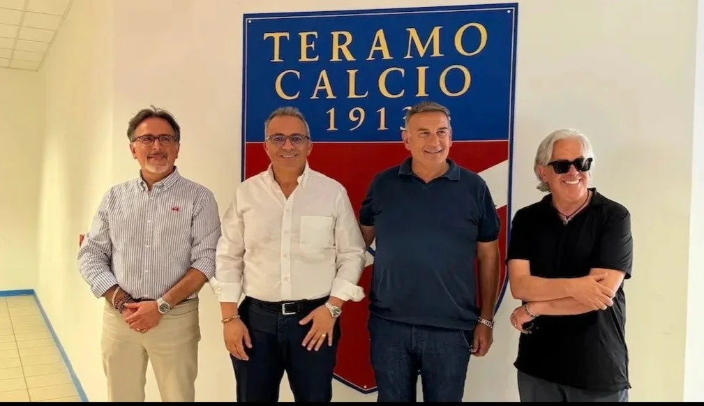 Calcio D, Teramo: i tifosi biancorossi del Club pronti all'esodo