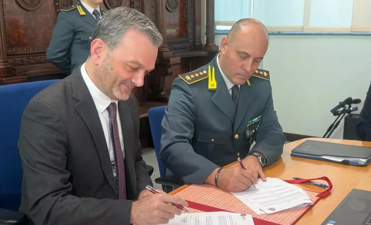FOTO e VIDEO | Formazione, studio e ricerca: siglato il protocollo tra Unite e Guardia di Finanza