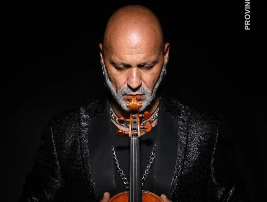 Natale con la Riccitelli e con Alessandro Quarta