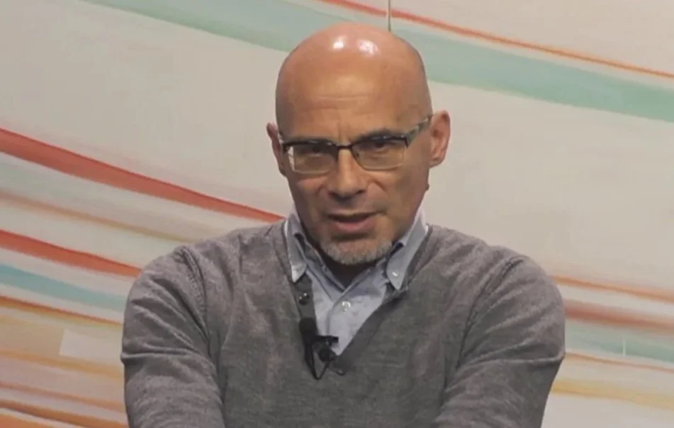 Al "Bonolis" anche per un applauso a Dino