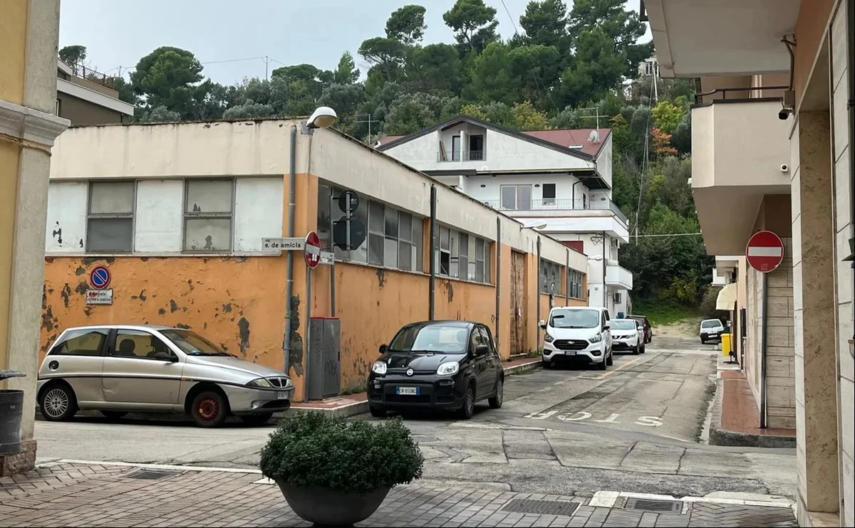 Mercato coperto, in atto la riconversione della struttura di Roseto degli Abruzzi