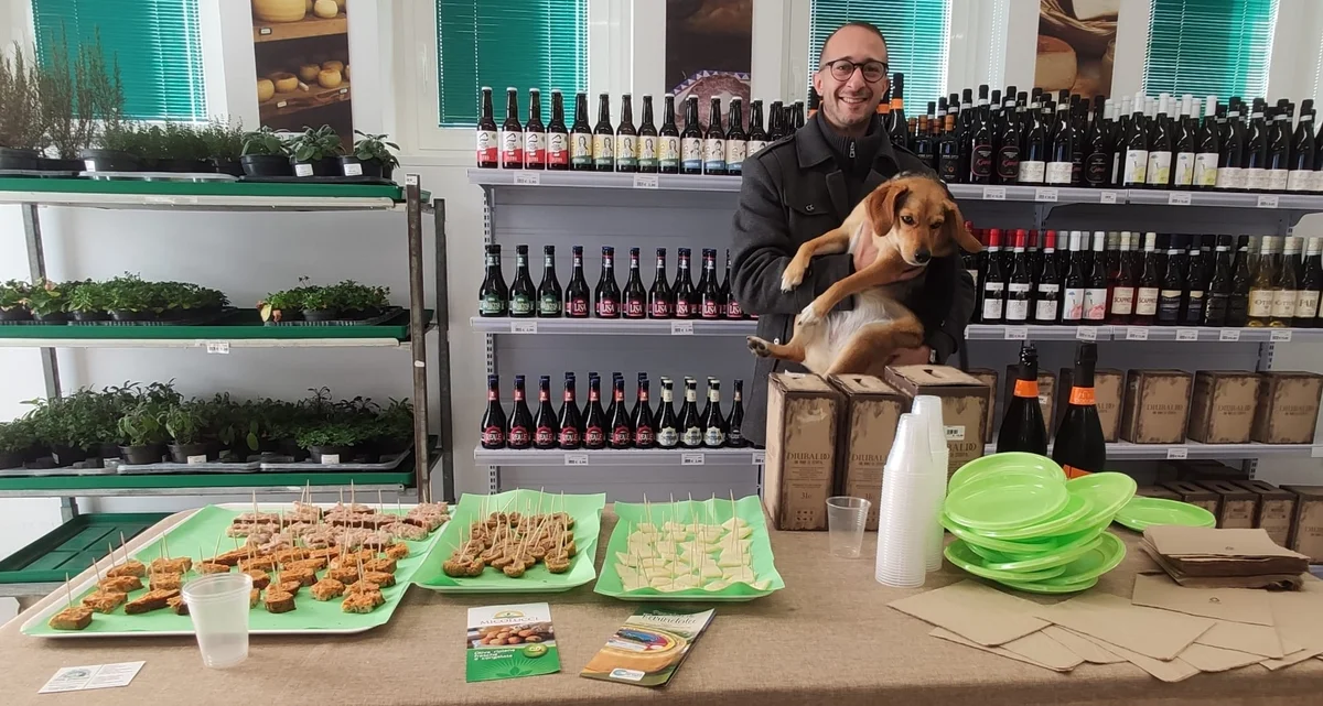 FOTO e VIDEO | Mercato Contadino d'Abruzzo: aperitivo di Natale tra sapori e filiera corta