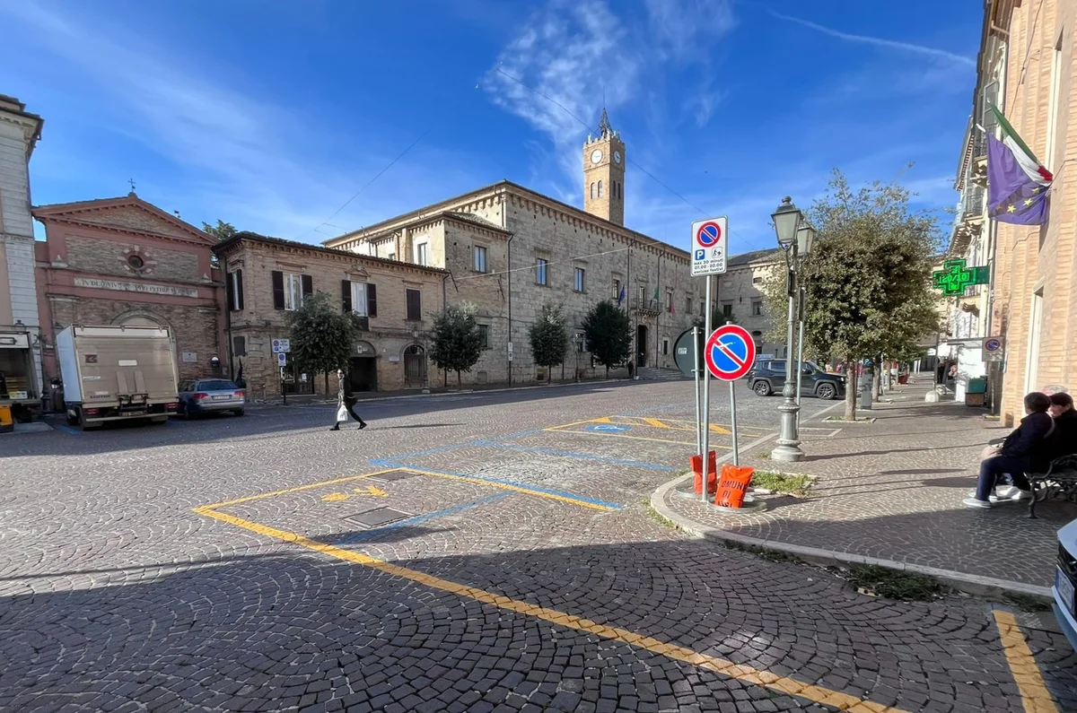 Prospettiva Atri: mercato spostato per consentire la sosta a pagamento