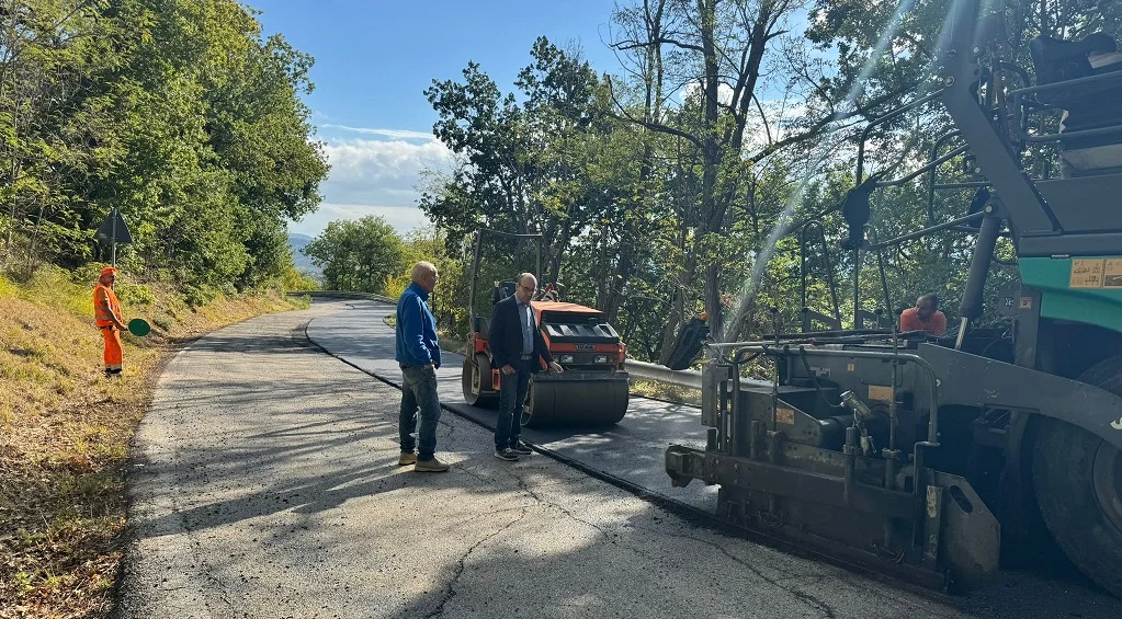 Manutenzione strade: interventi sulla provinciale 19a in località Miano a Teramo
