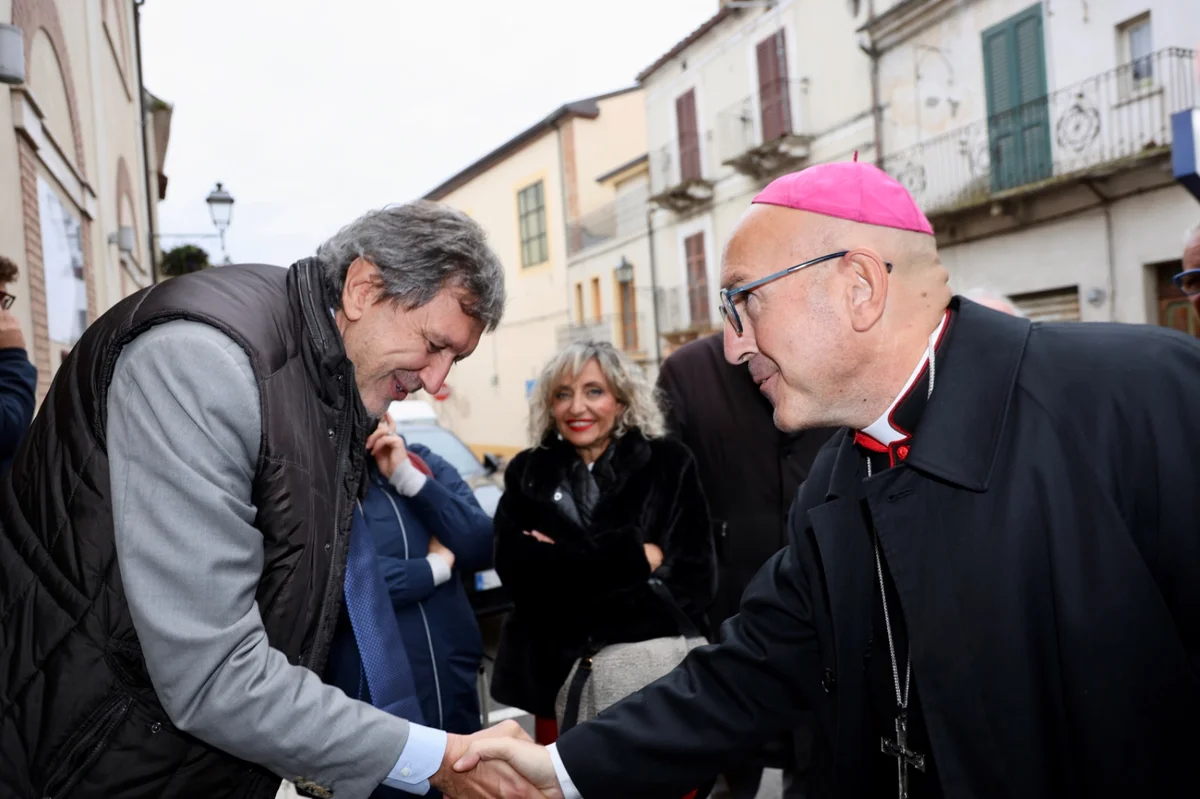 FOTO | Carovana della Pace, Marsilio: "Impegno concreto della Regione per i giovani e la solidarietà"