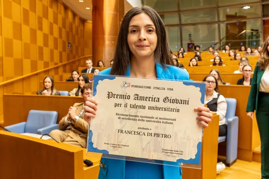 Premio America Giovani per il talento universitario a due neolaureate di Unite