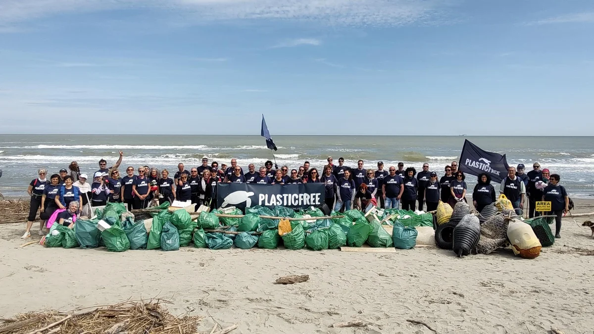Abruzzo: Nel 2025, oltre 13 tonnellate di plastica e rifiuti rimossi e 16 Comuni Plastic Free
