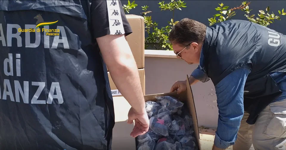 Terzo sequestro di droga sintetica sulla costa teramana: unità cinofile decisive