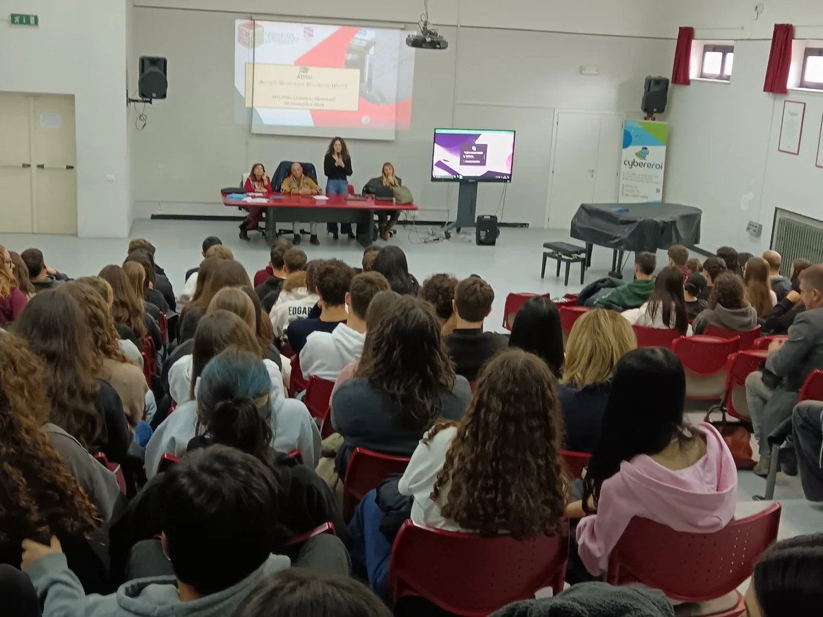 “Amerò Diventare Studente UniTe”, incontro al Polo Illuminati di Atri