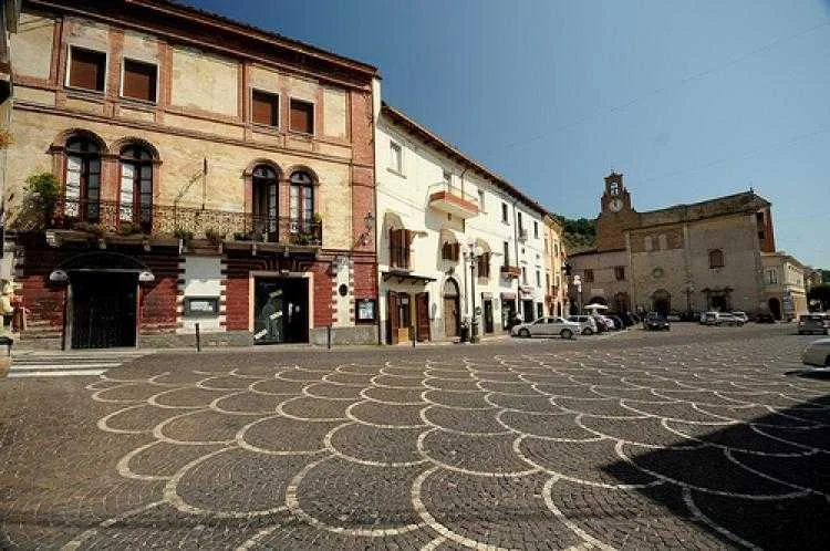 Il Pd di Montorio contro Altitonante: la violenza sulle donne si combatte sempre