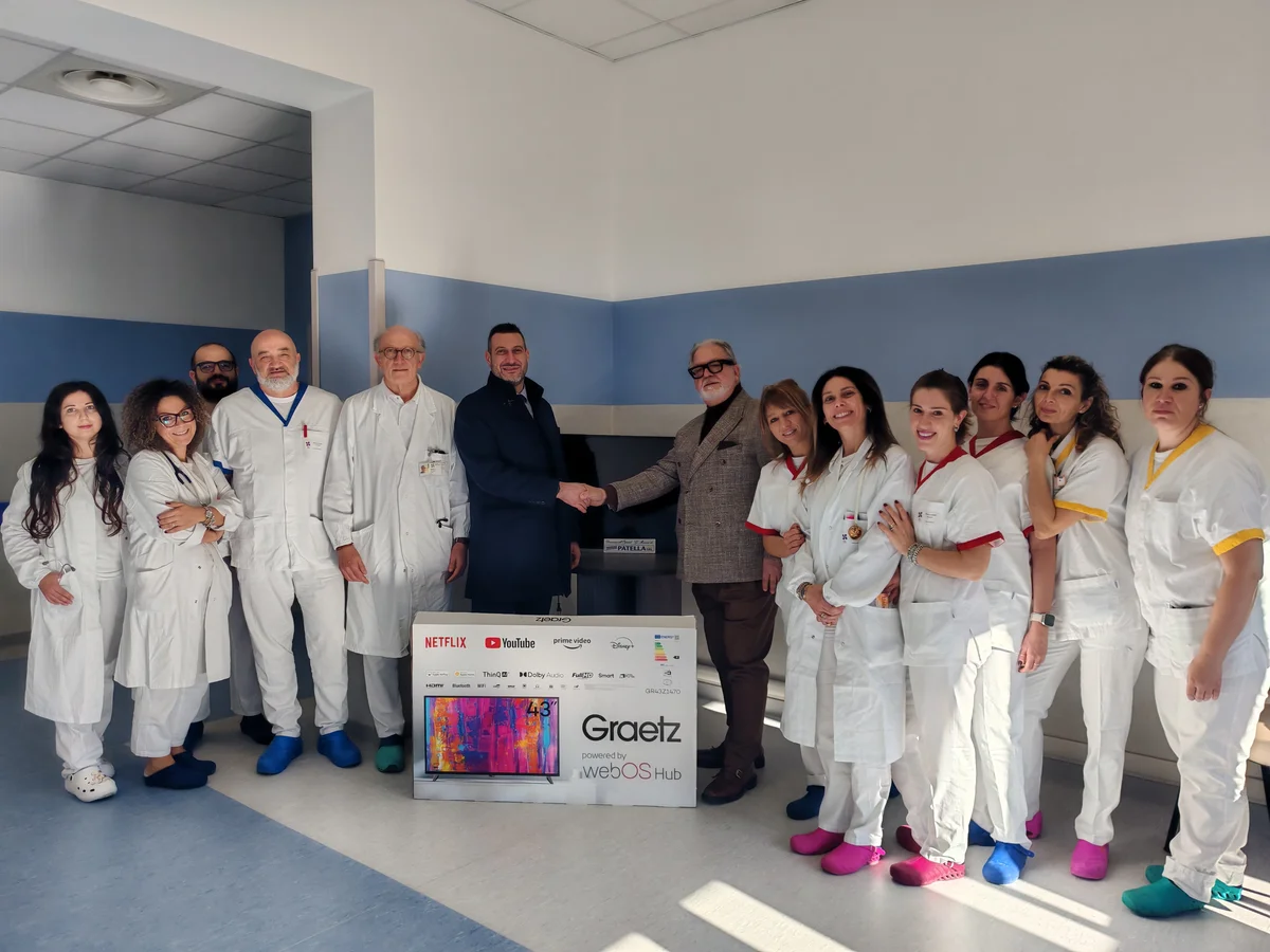 Pneumologia, donati 14 televisori per le stanze di degenza del "Mazzini" di Teramo
