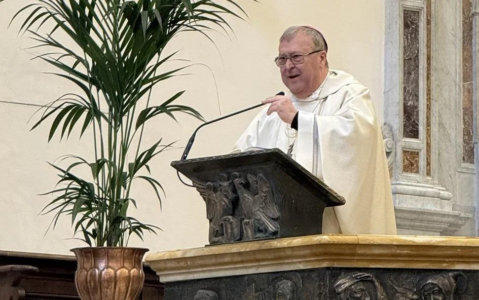 La lettera di dicembre ai giovani della diocesi del vescovo Leuzzi