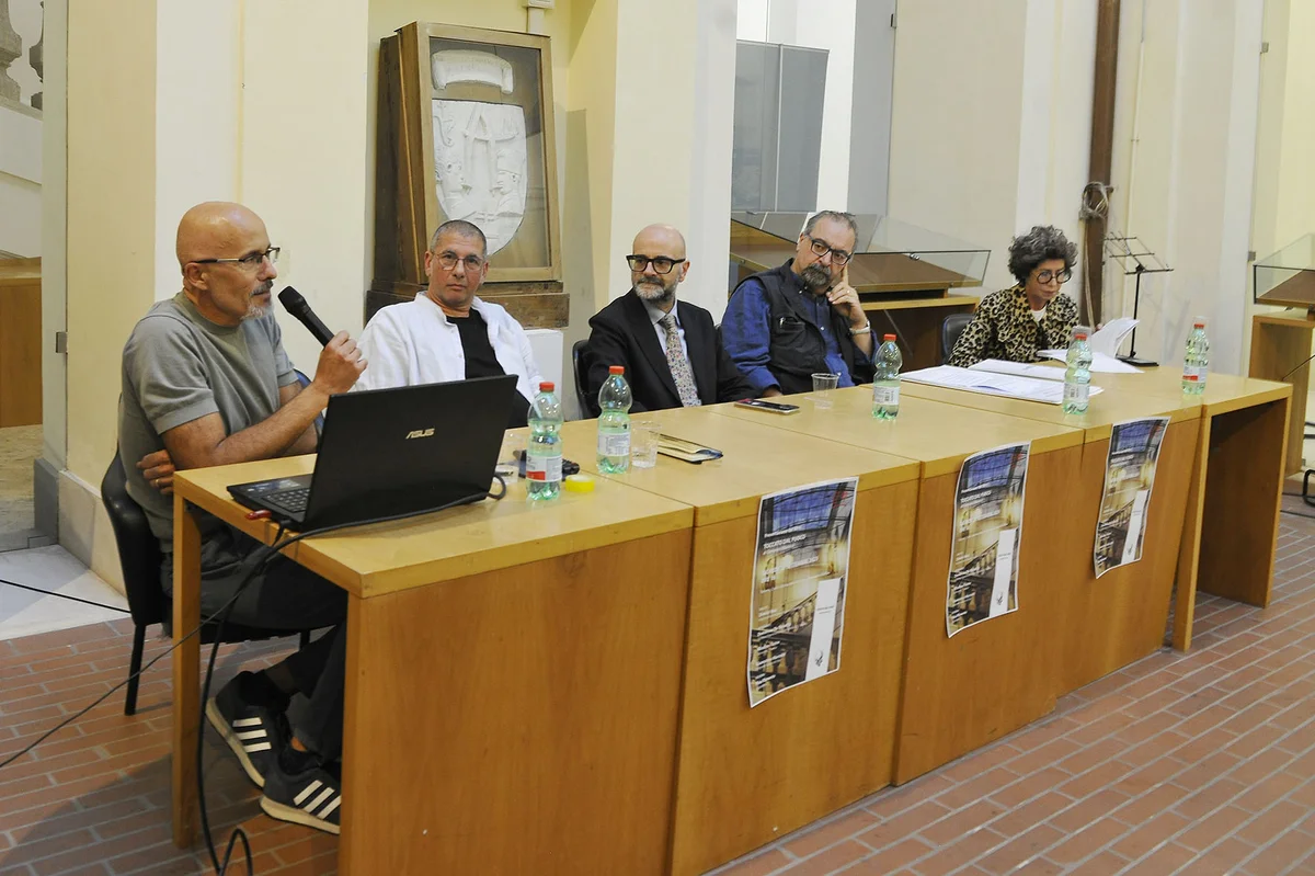 Toccato dal fuoco, il libro di Giampiero Marcocci sull’artista Giancarlo Urbani