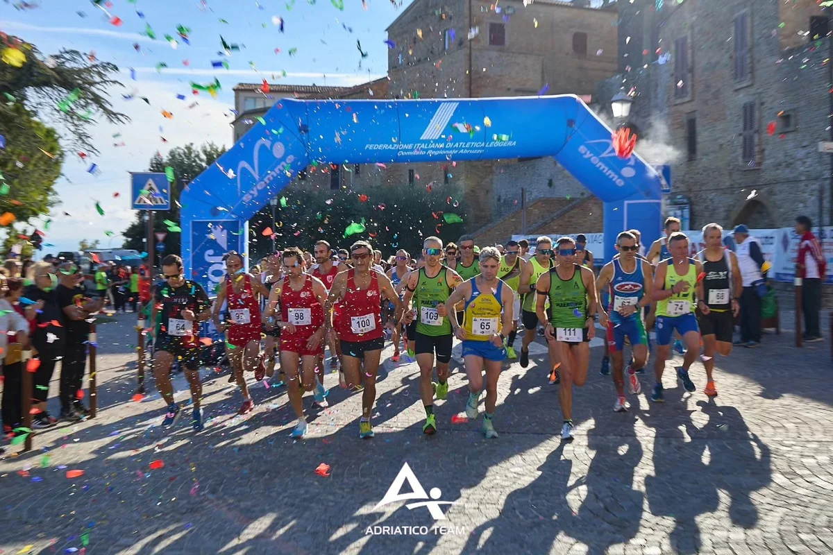 FOTO | Podismo, 200 partecipanti per il 10° Trofeo Città di Tortoreto