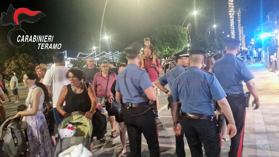 Controlli Carabinieri costa teramana, a Martinsicuro denunciato un uomo che perseguitava la vicina