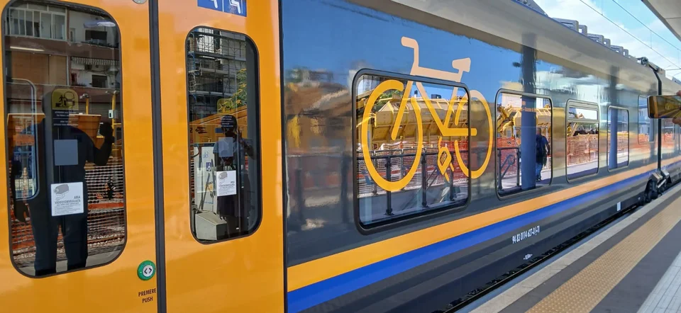 FOTO e VIDEO | A bordo della Cerrano Line, per viaggiare sulla costa teramana con la propria bici