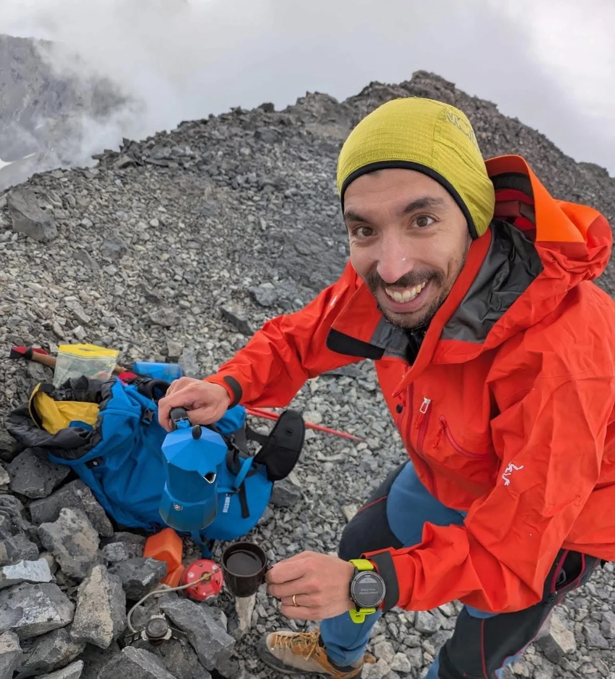 Tragedia alpinisti in Nepal: le speranze per Marco alimentate dal segnale radio satellitare