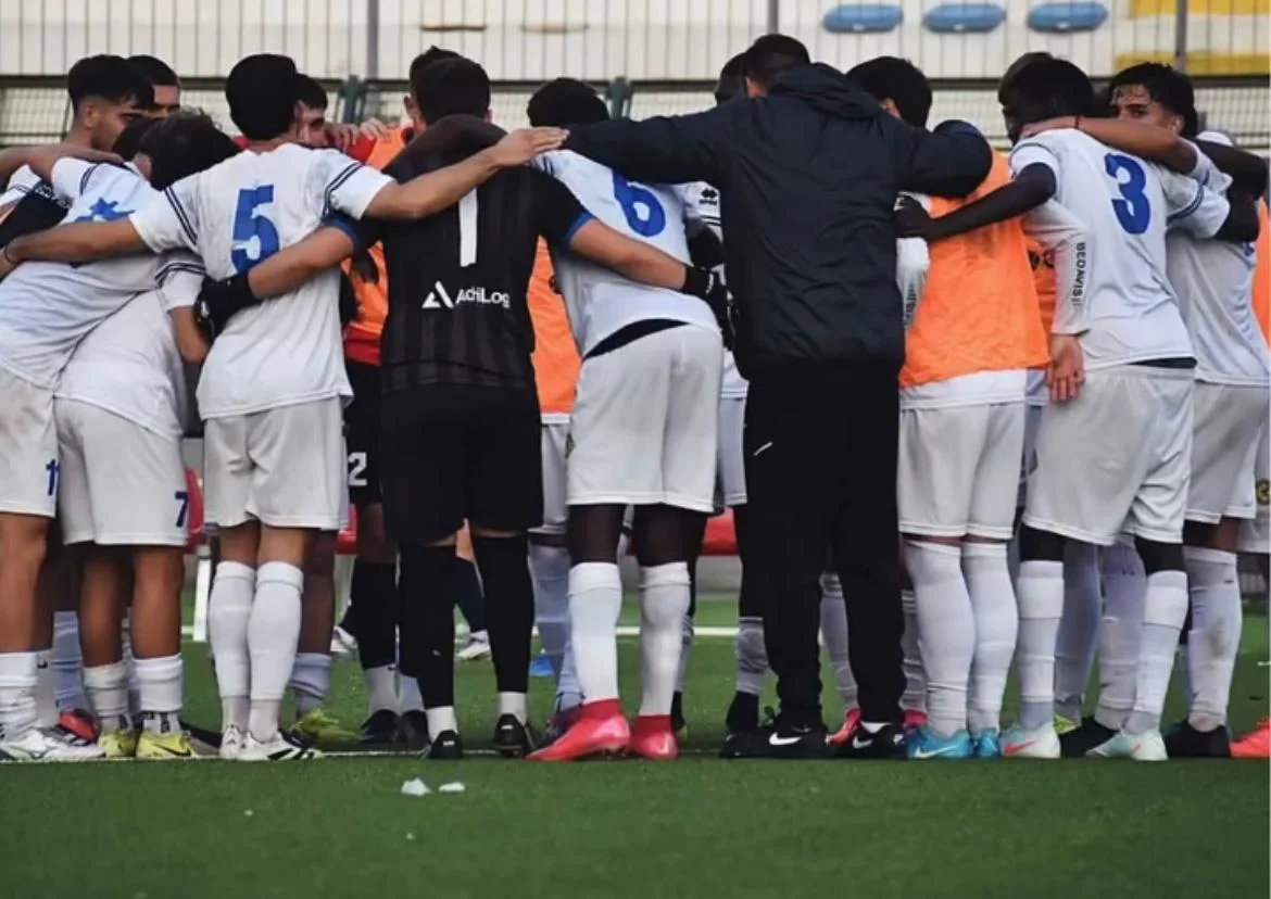 Eccellenza: la Sant soffre, vince a Penne e conquista la vetta