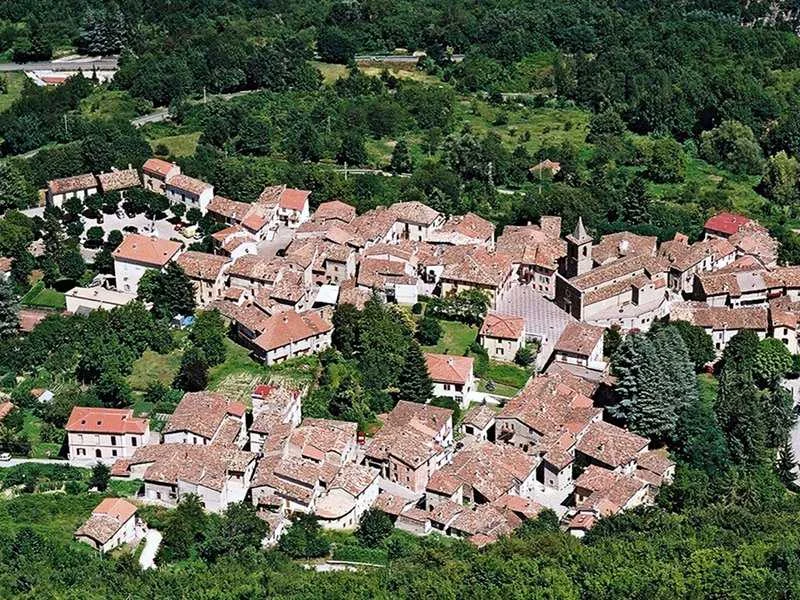 Cittadinanze onorarie a Fano Adriano, tra i conferimenti anche quello all'orsa Amarena
