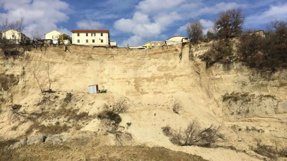 Castelnuovo di Campli, i lavori di consolidamento diventano un miraggio