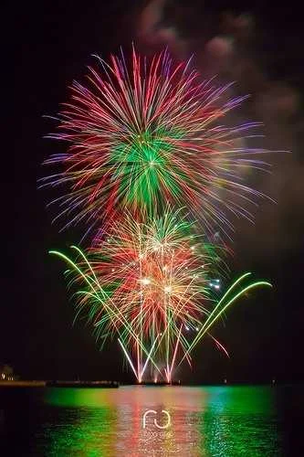 Botti di Ferragosto, AVS di Roseto chiede il divieto: tutela del mare e della salute pubblica