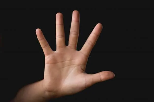 Ragazzo disabile bullizzato e gettato in un cassonetto, atto di violenza inaccettabile