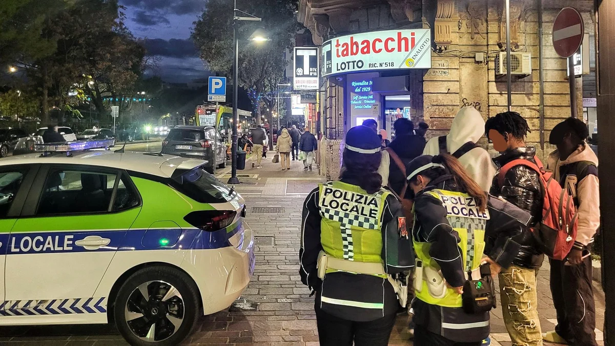 Lite in strada, bloccato e denunciato un trentenne armato di coltello