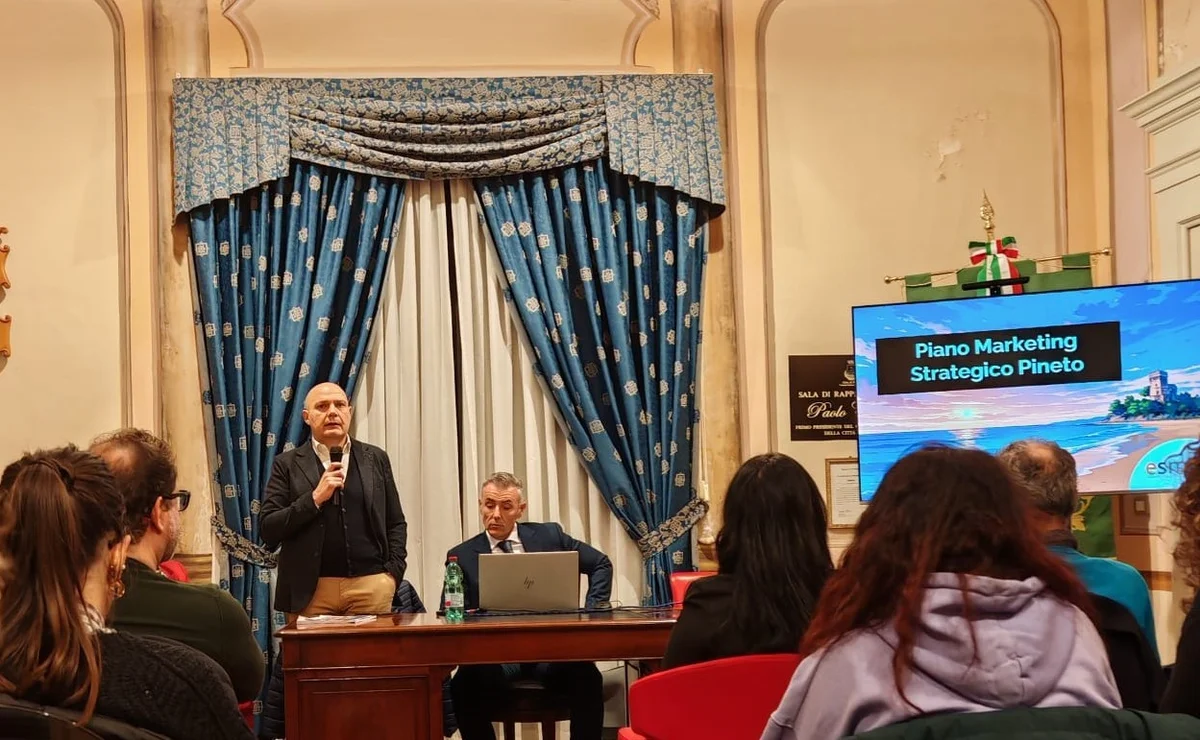Presentato a Villa Filiani il nuovo Piano di Marketing Strategico di Pineto