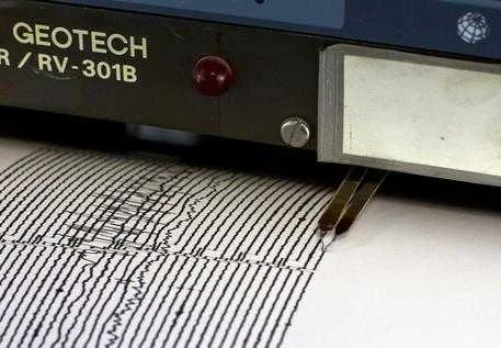 Scossa di terremoto di 2.6 in Val Pescara: gente in strada