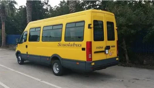 Azione Crognaleto: "Tasporto scolastico in delirio. Minibus fermo da un anno!"