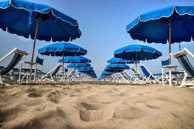 Mezzogiorno di fuoco tra Cologna e Silvi