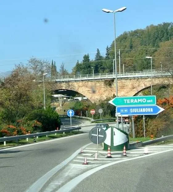A24: chiusura notturna Svincolo Teramo Est e Val Vomano /Roseto