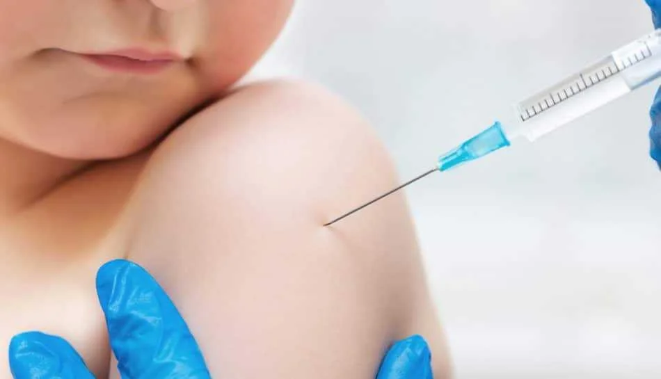 Asl Teramo, prosegue la campagna vaccinazioni. Ad oggi inoculate più di 2.100 dosi