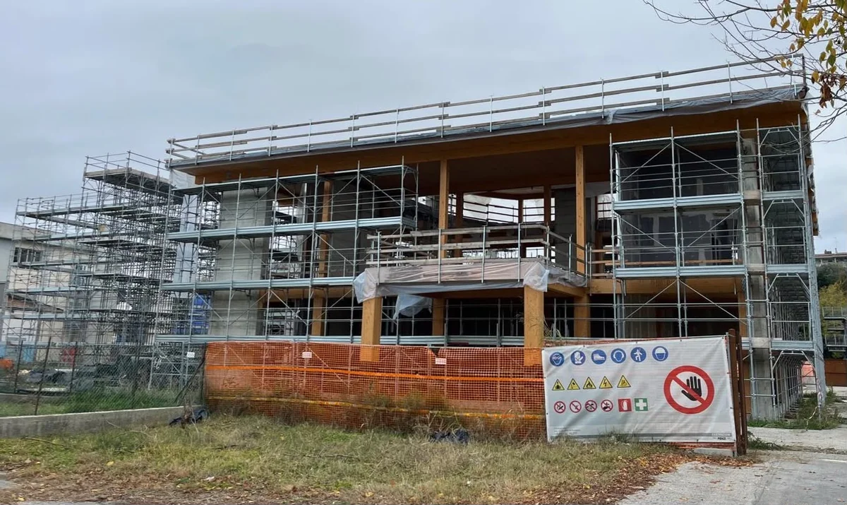 Roseto degli Abruzzi è malata di annuncite e sensazionalismo