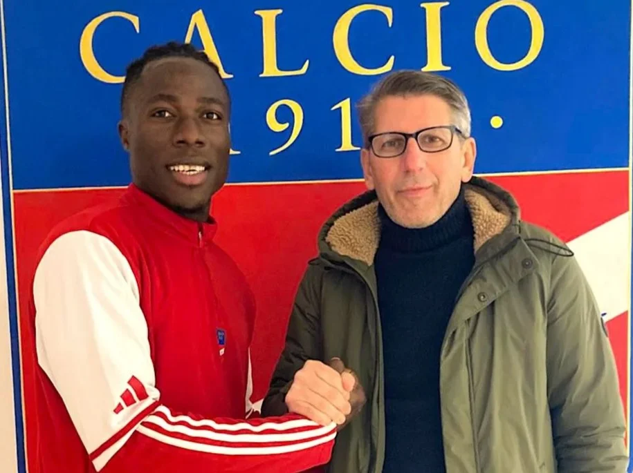 Supergol, Njambè entra nelle vostre case