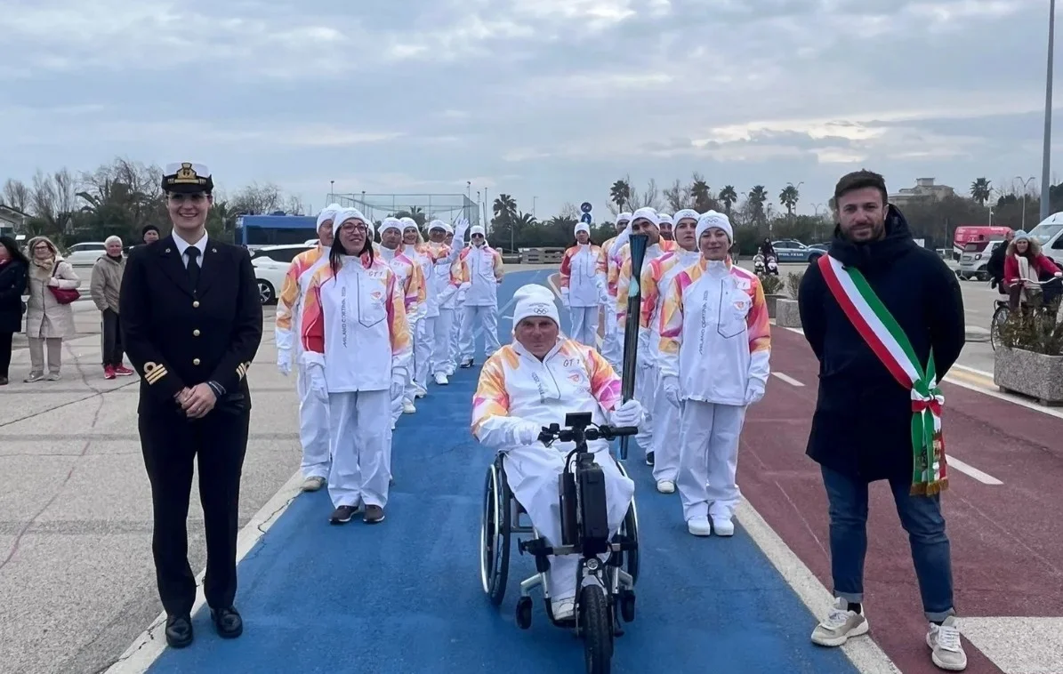 FOTO | Fiamma Olimpica, l'elogio all'iniziativa del Comune di Giulianova