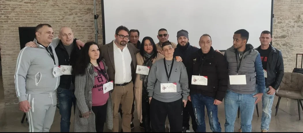 FOTO e VIDEO | IVANG & il fumetto d’evasione: l’arte entra a Castrogno nel nome di Ivan Graziani