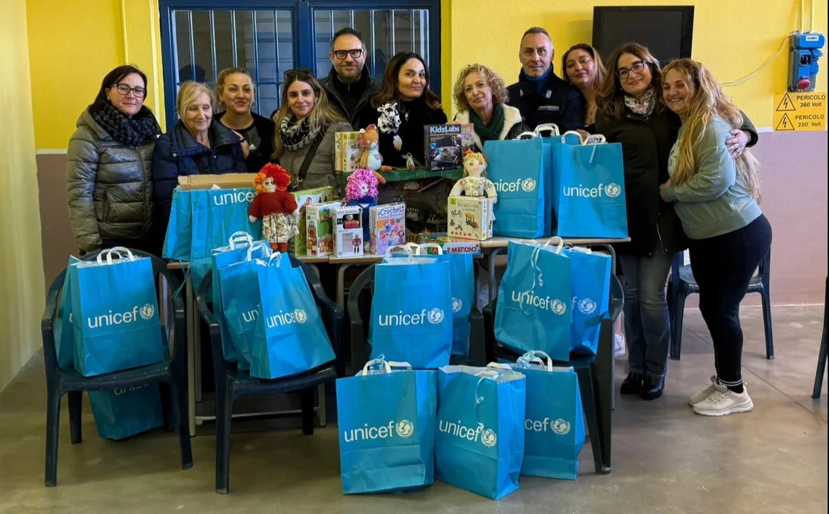 Castrogno, arrivano doni ai figli delle persone detenute