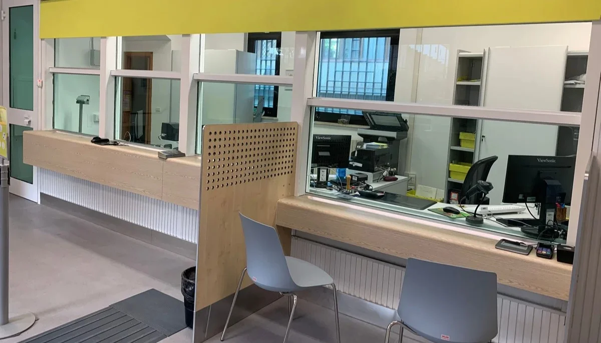 Riaperto l'ufficio postale di Colonnella nella nuova veste "Polis"